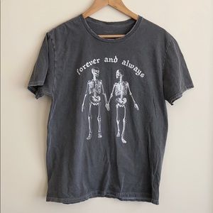 Vintage oversized skull UO t-shirt! DISCONTINUED